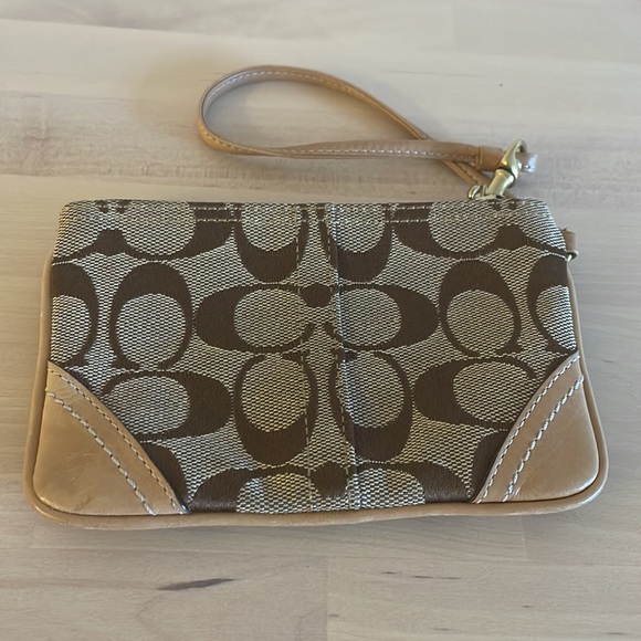 Coach brown/tan wristlet - Picture 1 of 8